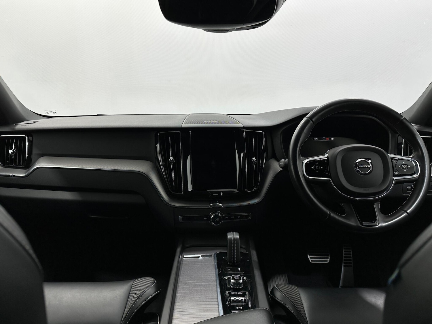 Used Volvo XC60 2021 for sale - 76878545: Photo 18