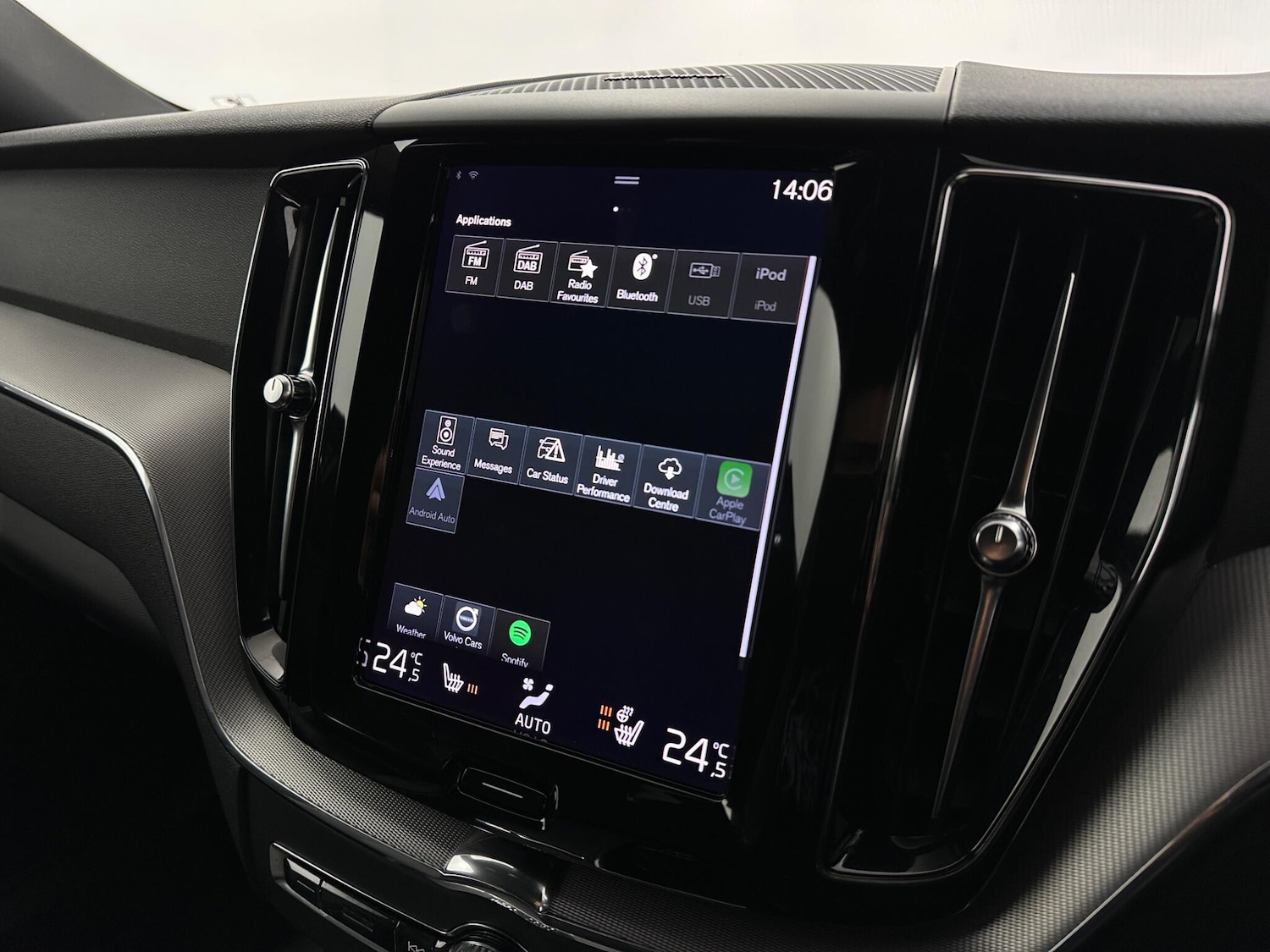 Used Volvo XC60 2021 for sale - 76878545: Photo 22