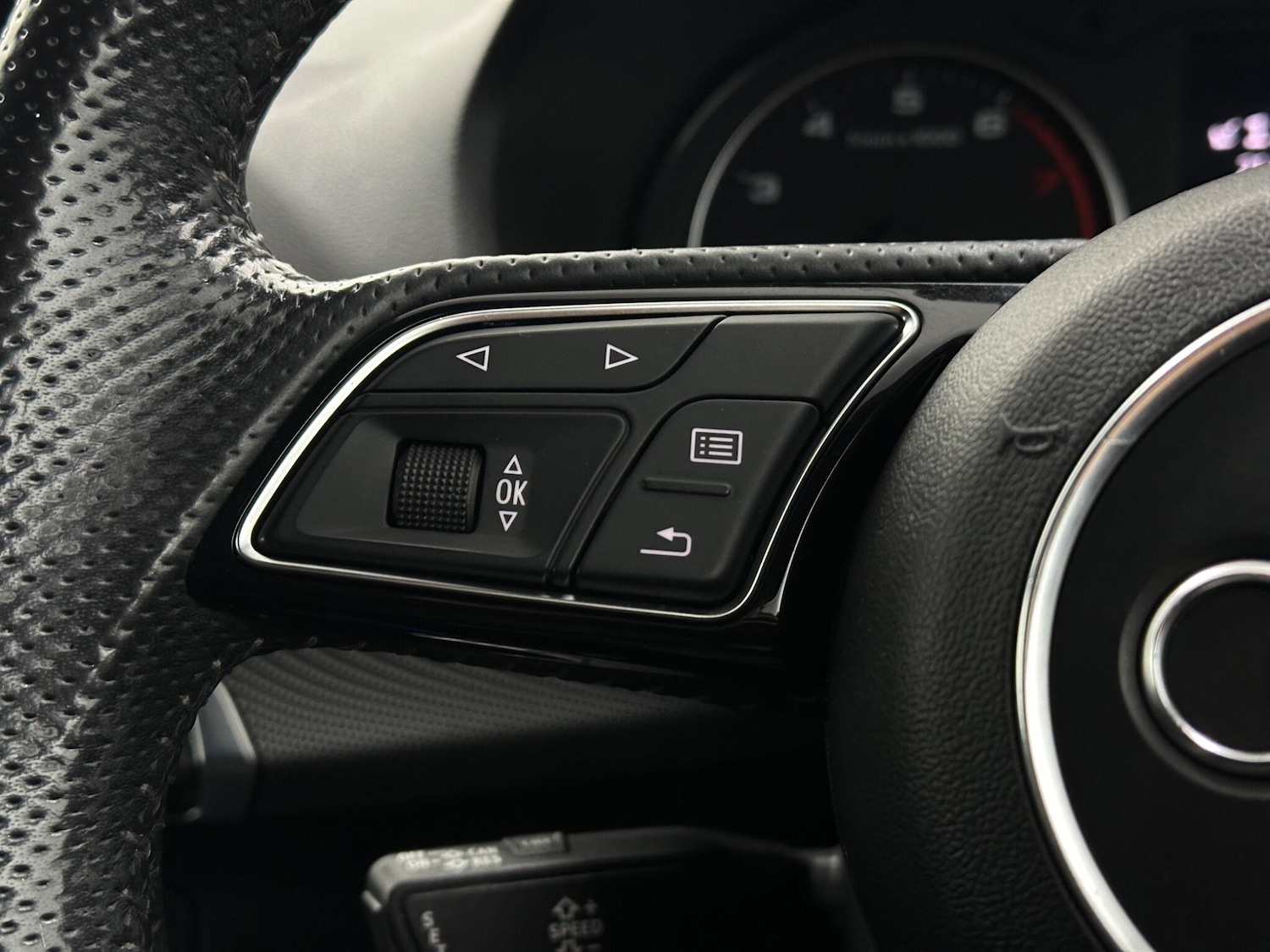 Used Audi Q2 for sale - 77279739: Photo 13