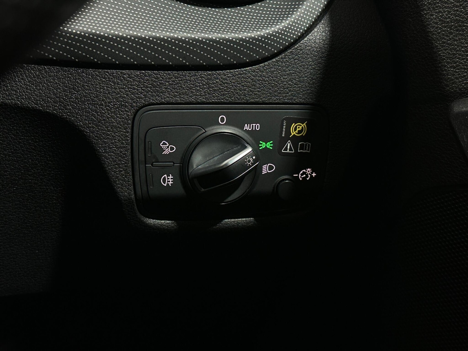 Used Audi Q2 for sale - 77279739: Photo 16