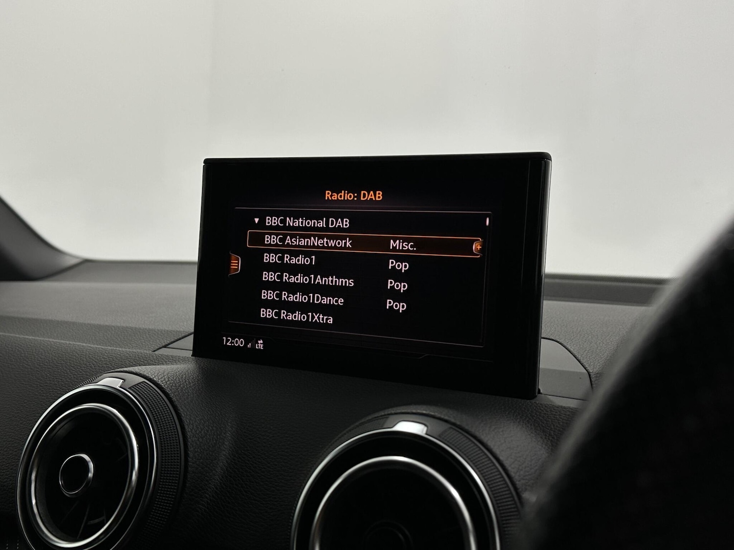 Used Audi Q2 for sale - 77279739: Photo 24