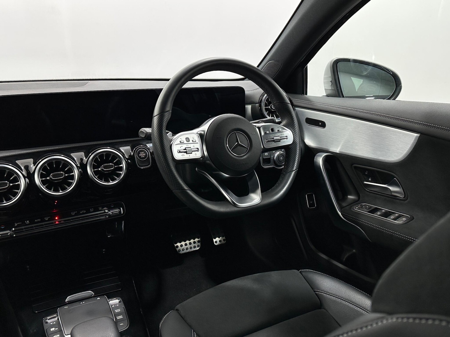 Used Mercedes-Benz A-Class 2021 for sale - 77091155: Photo 11