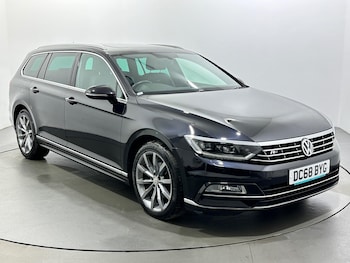 Used Volkswagen Passat 2018 for sale - 77658808: Photo