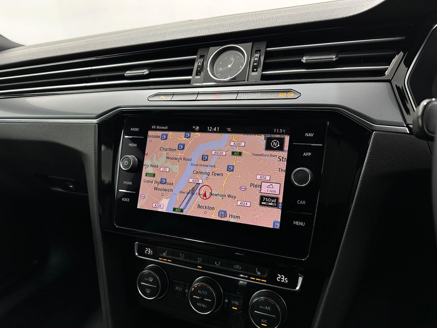 Used Volkswagen Passat for sale - 77658808: Photo 22