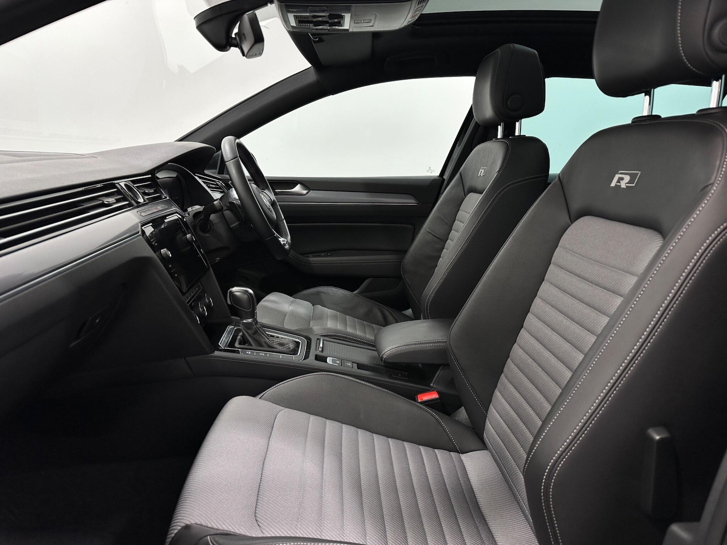 Used Volkswagen Passat for sale - 77658808: Photo 35