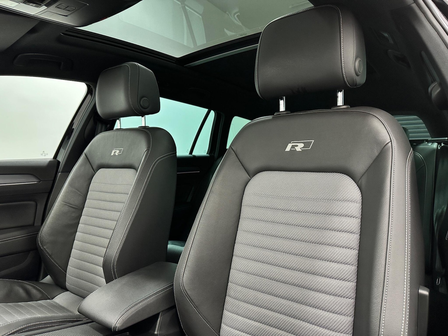 Used Volkswagen Passat for sale - 77658808: Photo 36