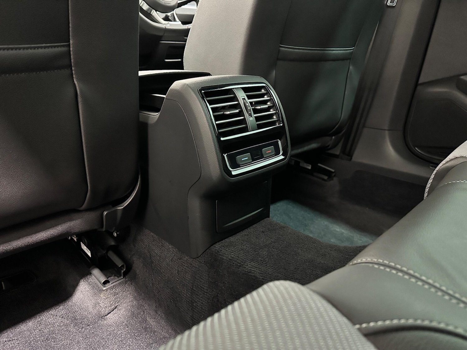 Used Volkswagen Passat for sale - 77658808: Photo 39