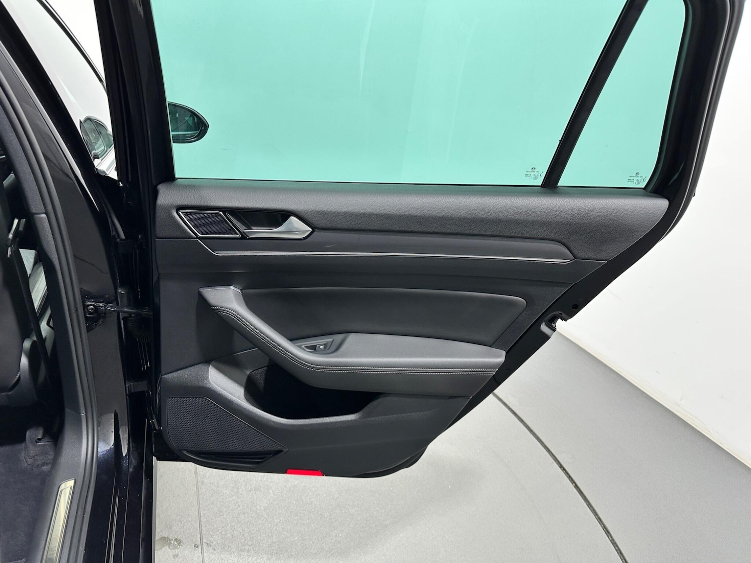 Used Volkswagen Passat for sale - 77658808: Photo 44