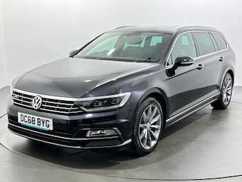 Used Volkswagen Passat 2018 for sale - 77658808: Photo