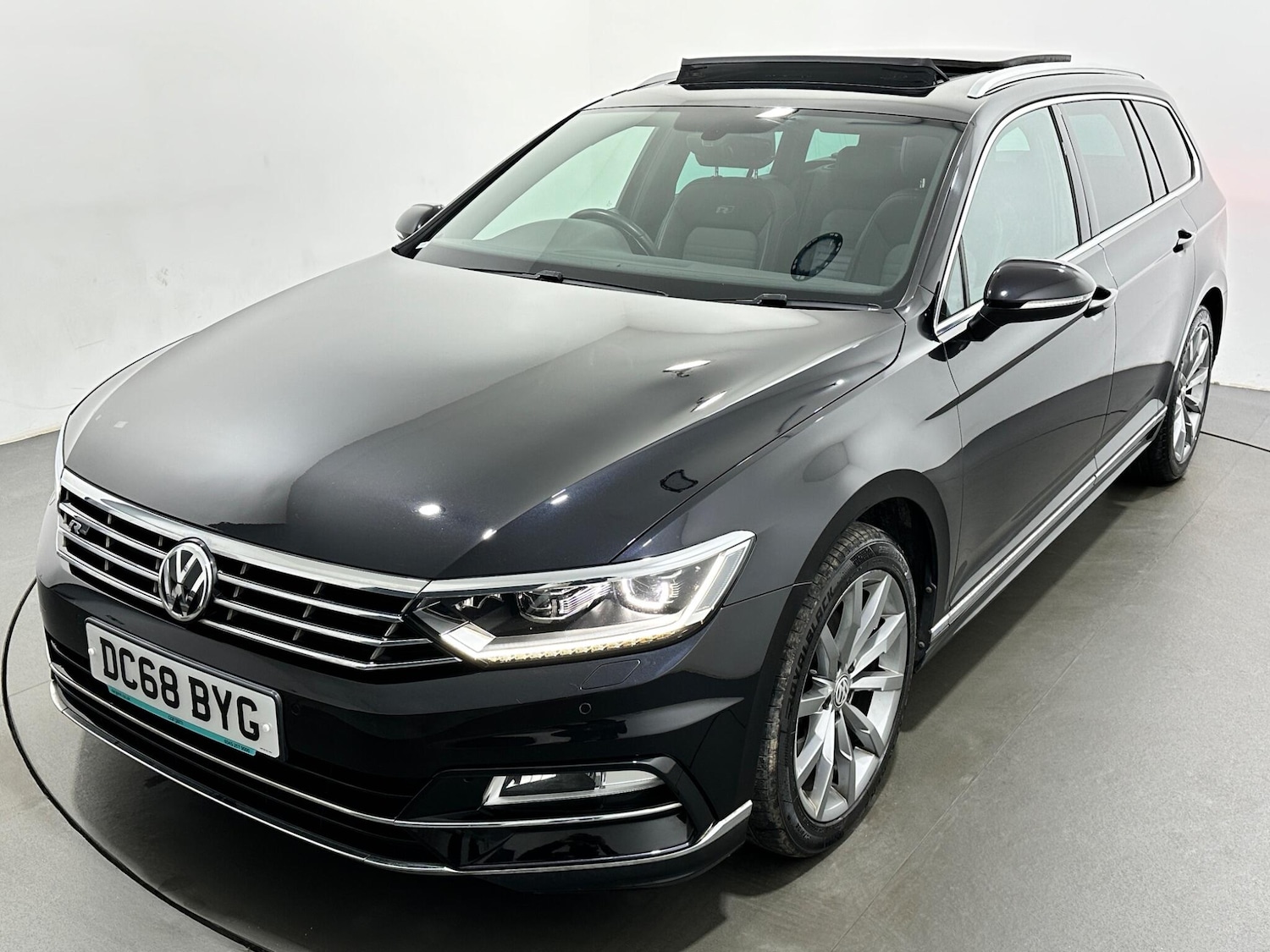 Used Volkswagen Passat for sale - 77658808: Photo 55