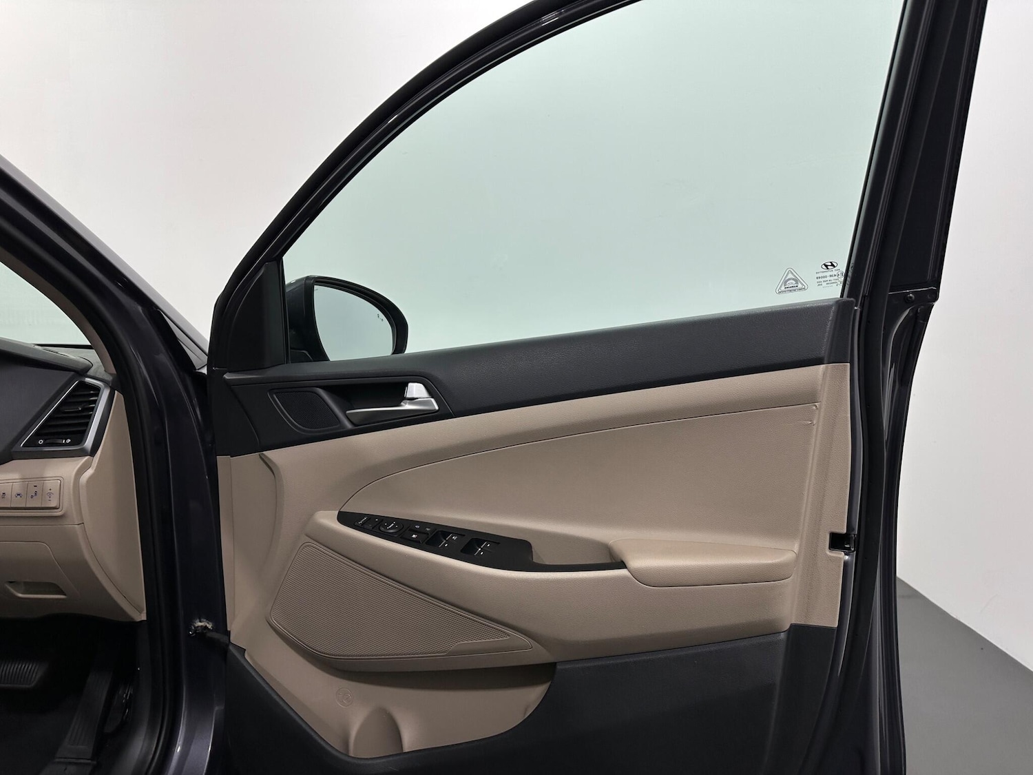 Used Hyundai TUCSON 2015 for sale - 76878991: Photo 34