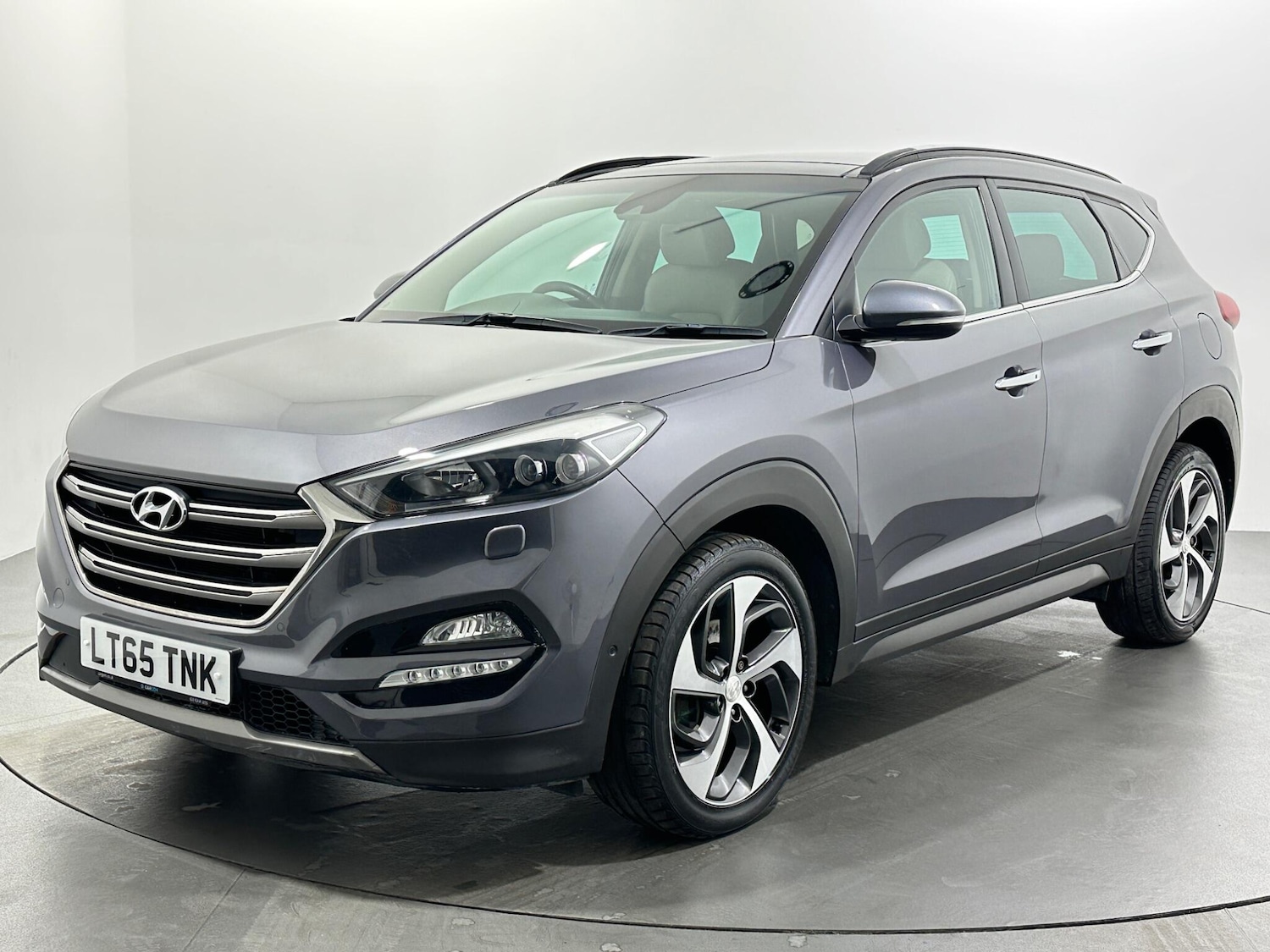 Used Hyundai TUCSON 2015 for sale - 76878991: Photo 4