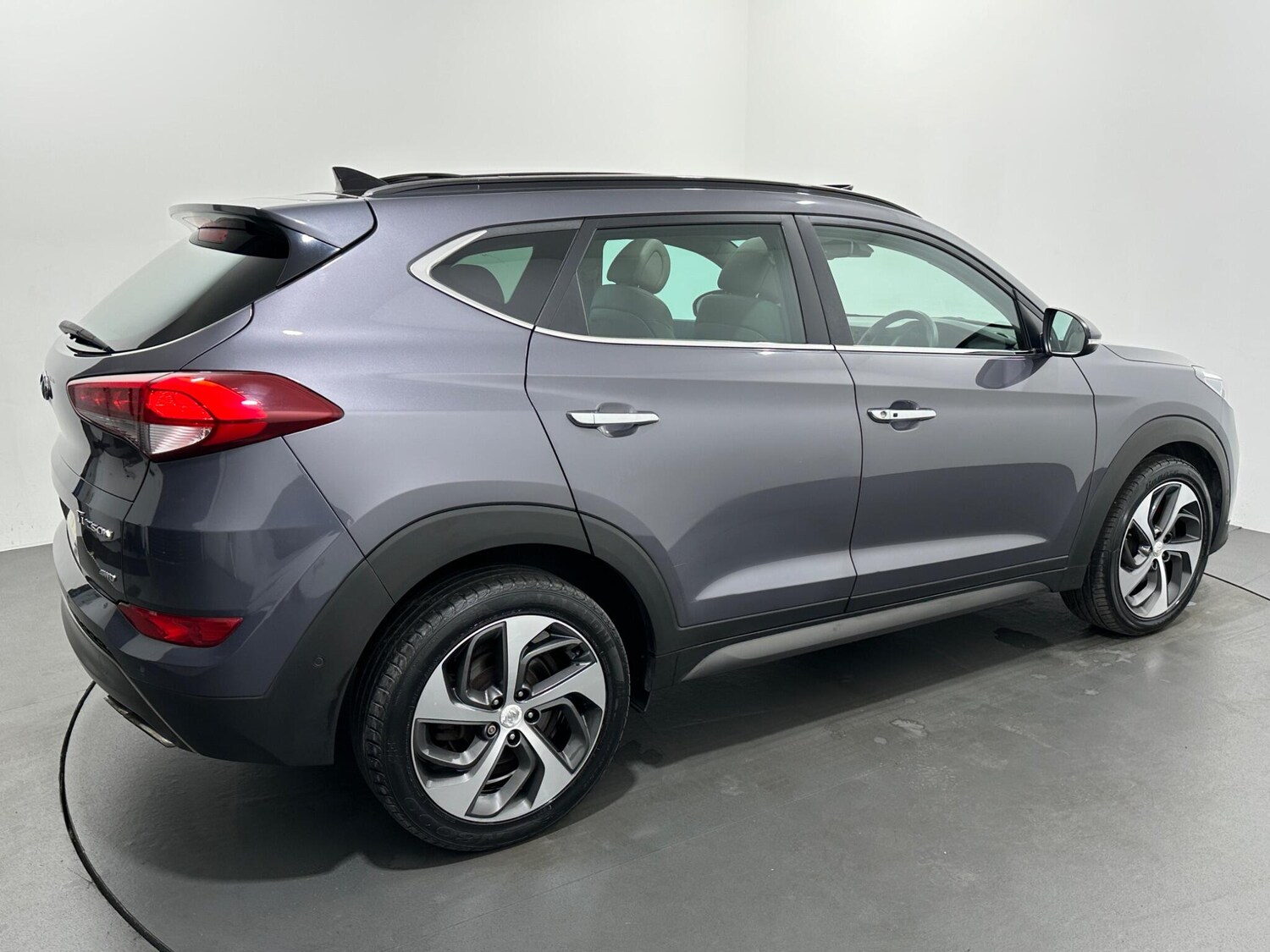 Used Hyundai TUCSON 2015 for sale - 76878991: Photo 54