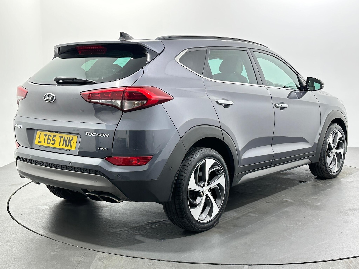 Used Hyundai TUCSON 2015 for sale - 76878991: Photo 8