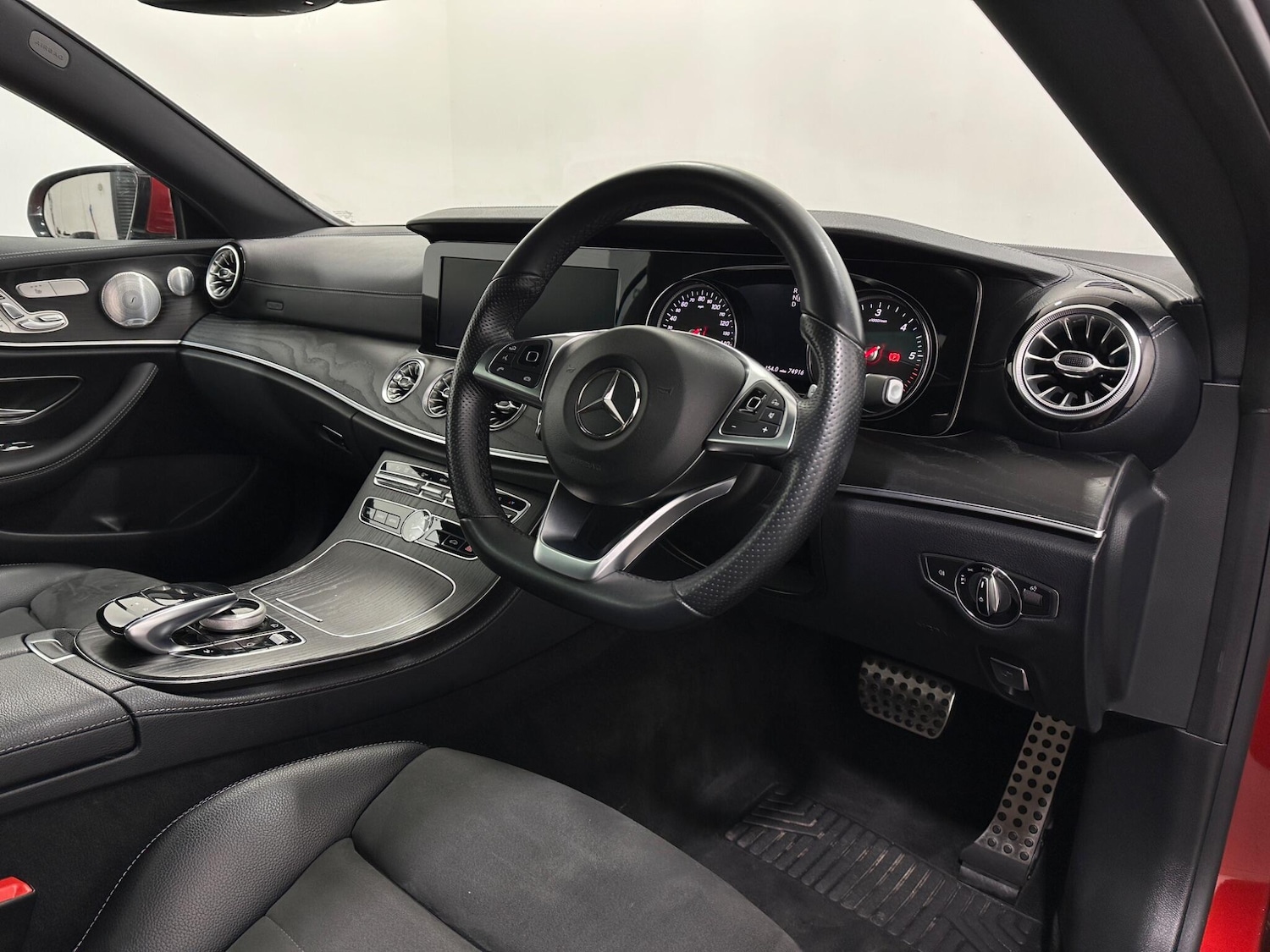 Used Mercedes-Benz E Class 2018 for sale - 77524783: Photo 10