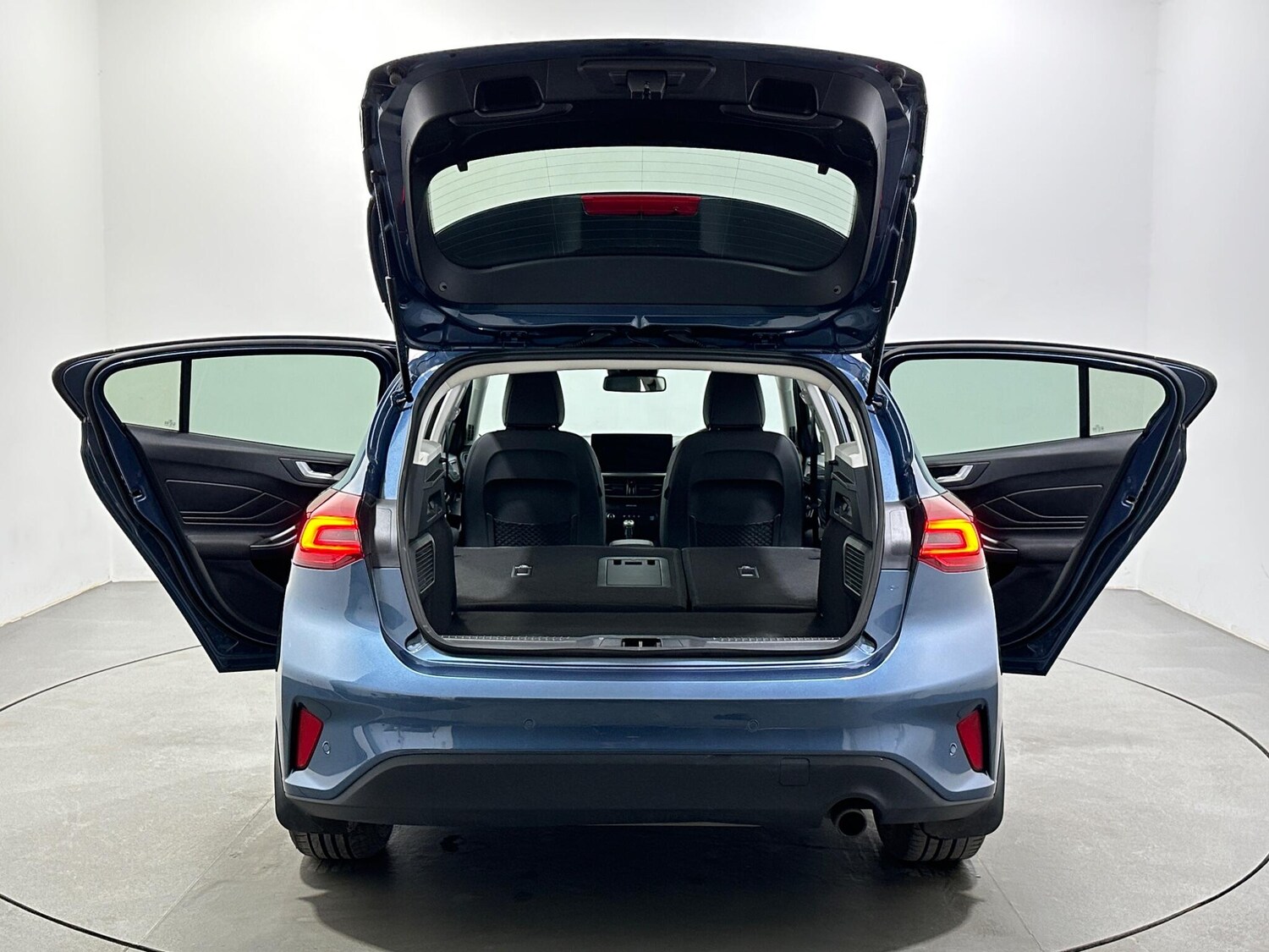 Used Ford Focus 2023 for sale - 77939319: Photo 43