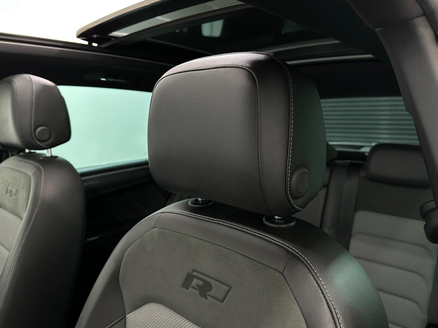 Used Volkswagen Tiguan for sale - 78127999: Photo 38