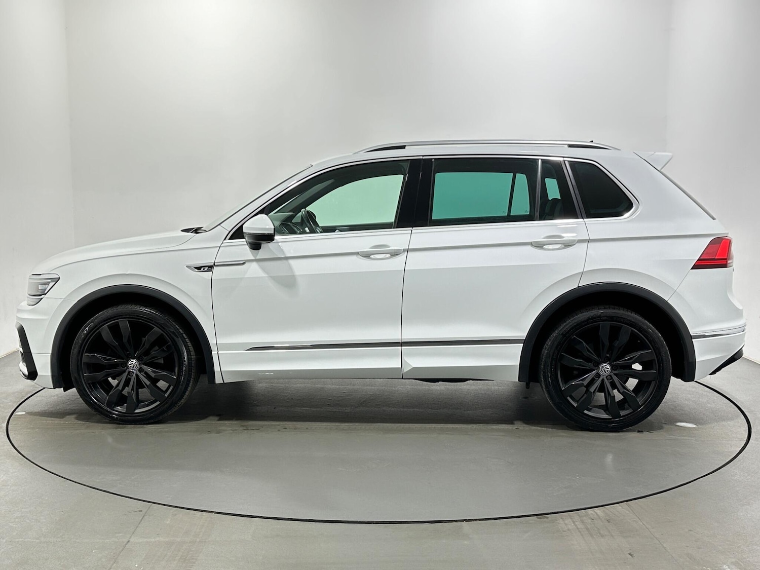 Used Volkswagen Tiguan for sale - 78127999: Photo 5
