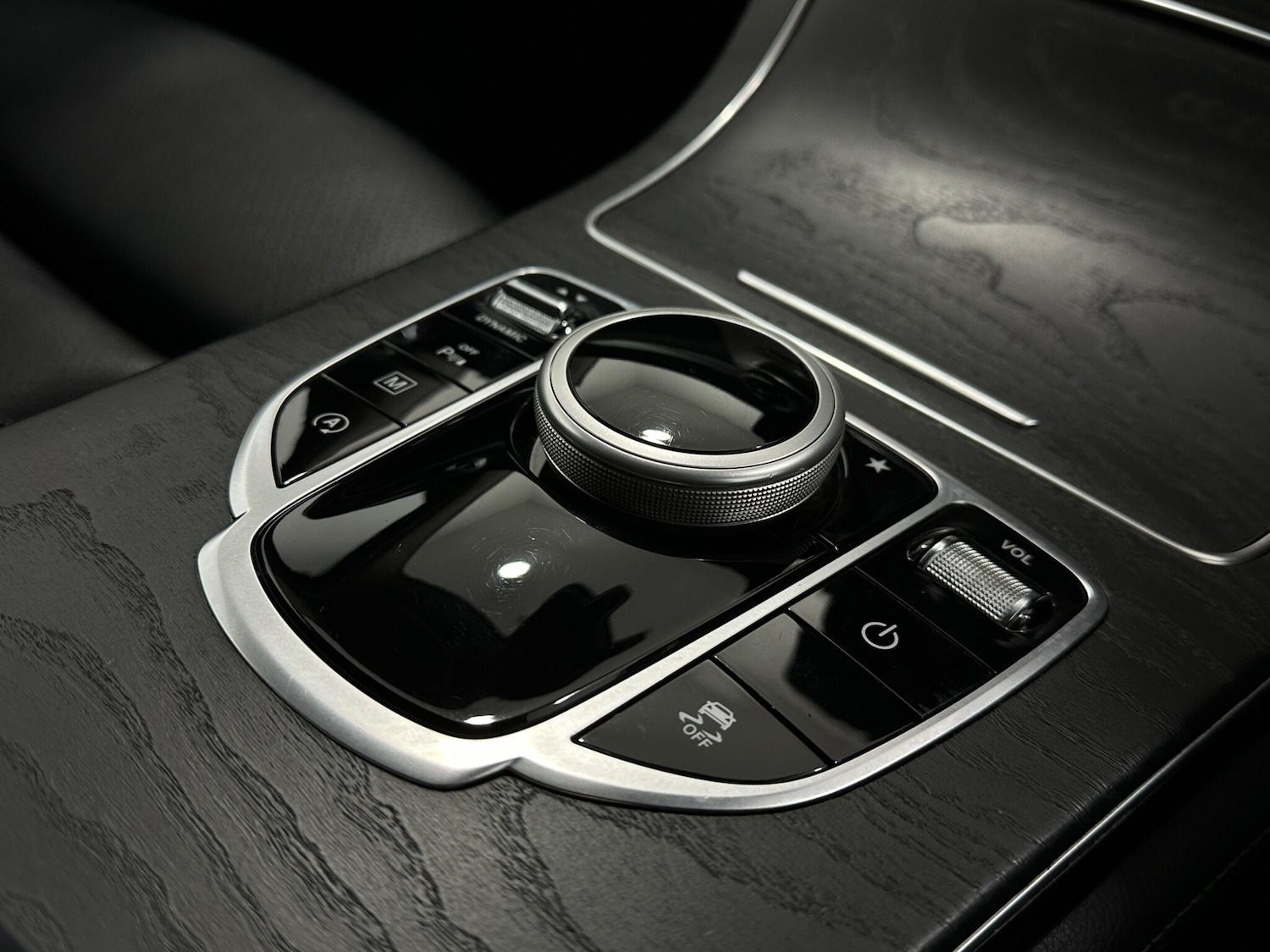 Used Mercedes-Benz GLC 2018 for sale - 78072389: Photo 22