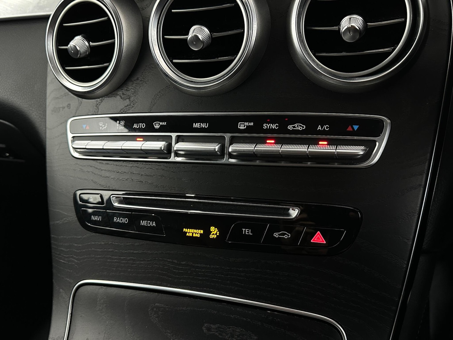 Used Mercedes-Benz GLC 2018 for sale - 78072389: Photo 23