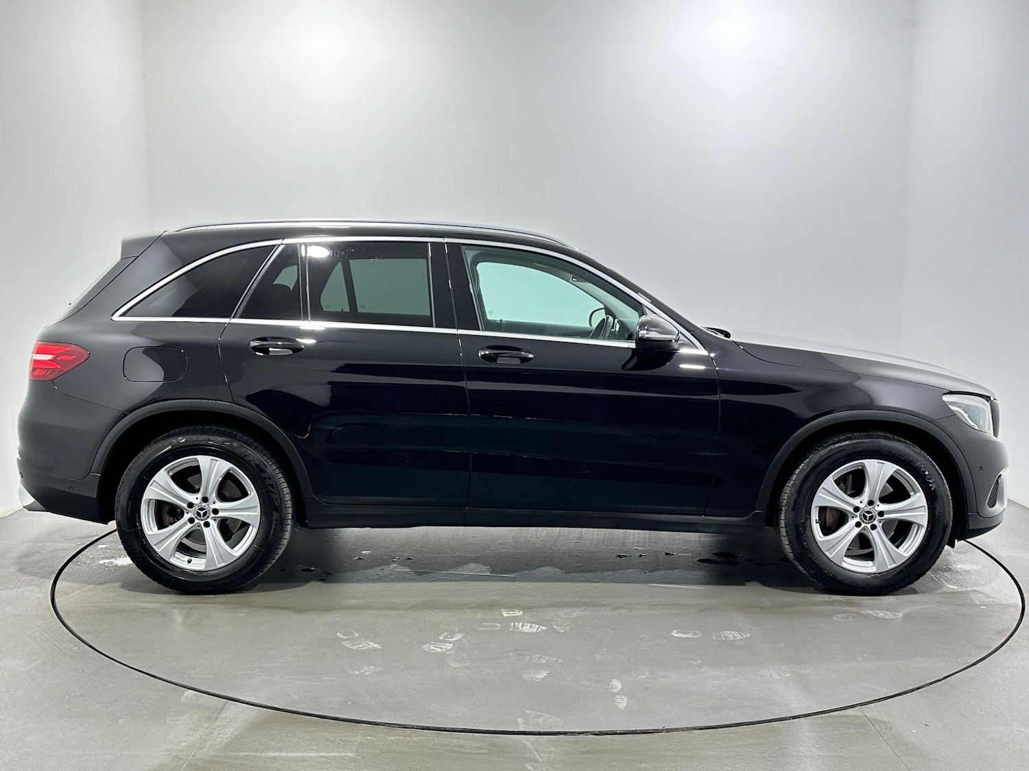 Used Mercedes-Benz GLC 2018 for sale - 78072389: Photo 9