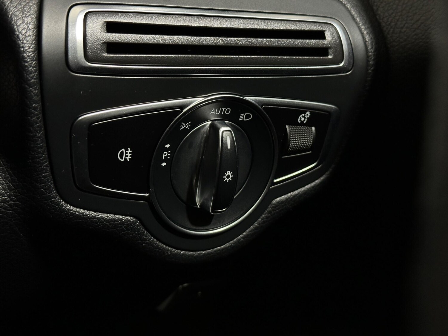 Used Mercedes-Benz C Class for sale - 77940579: Photo 19