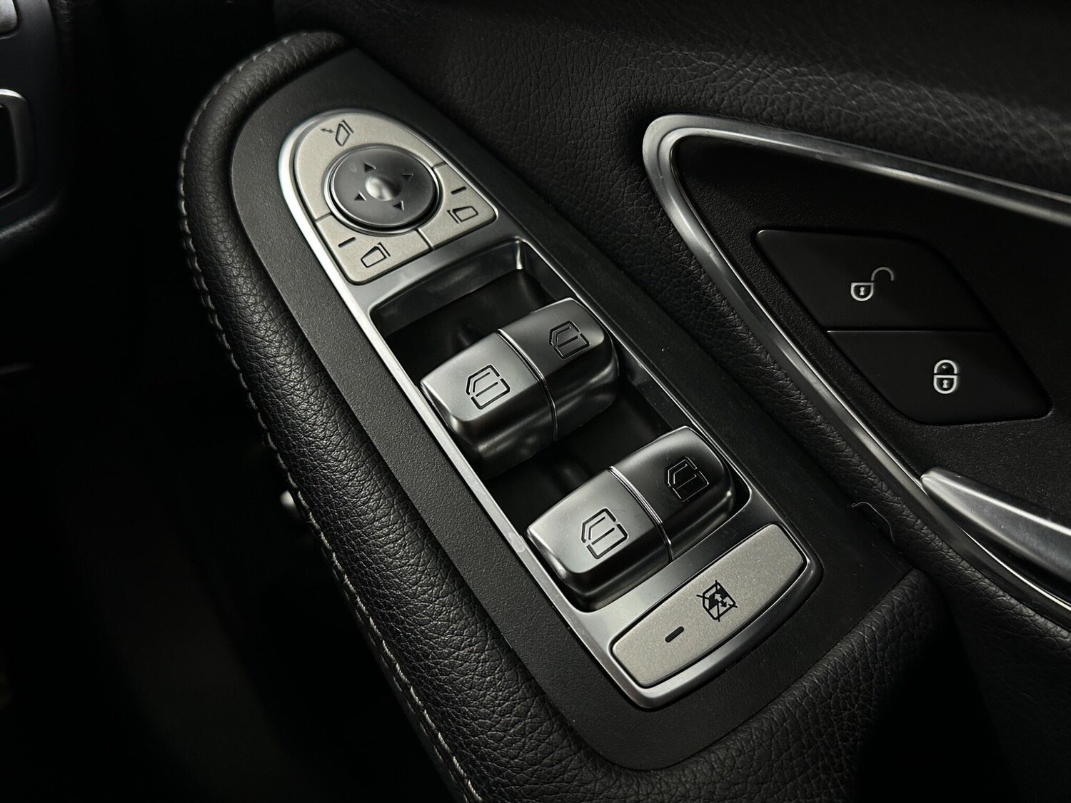 Used Mercedes-Benz C Class for sale - 77940579: Photo 20