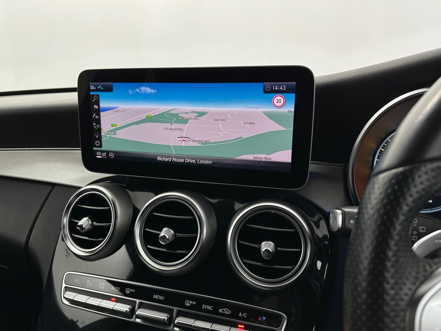 Used Mercedes-Benz C Class for sale - 77940579: Photo 26