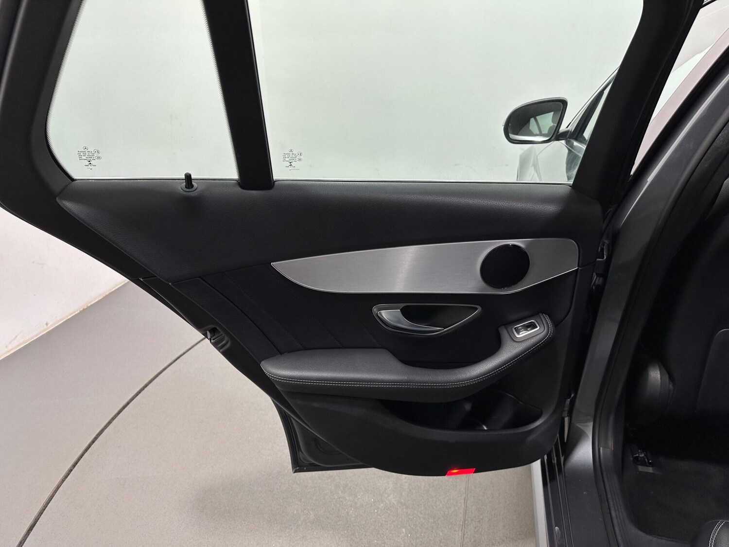 Used Mercedes-Benz C Class for sale - 77940579: Photo 43