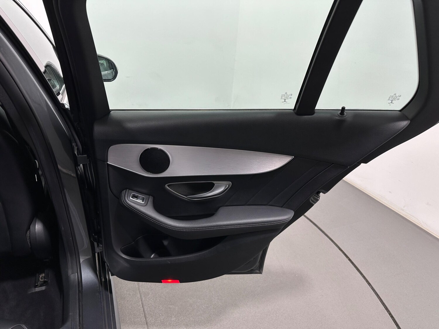 Used Mercedes-Benz C Class for sale - 77940579: Photo 46