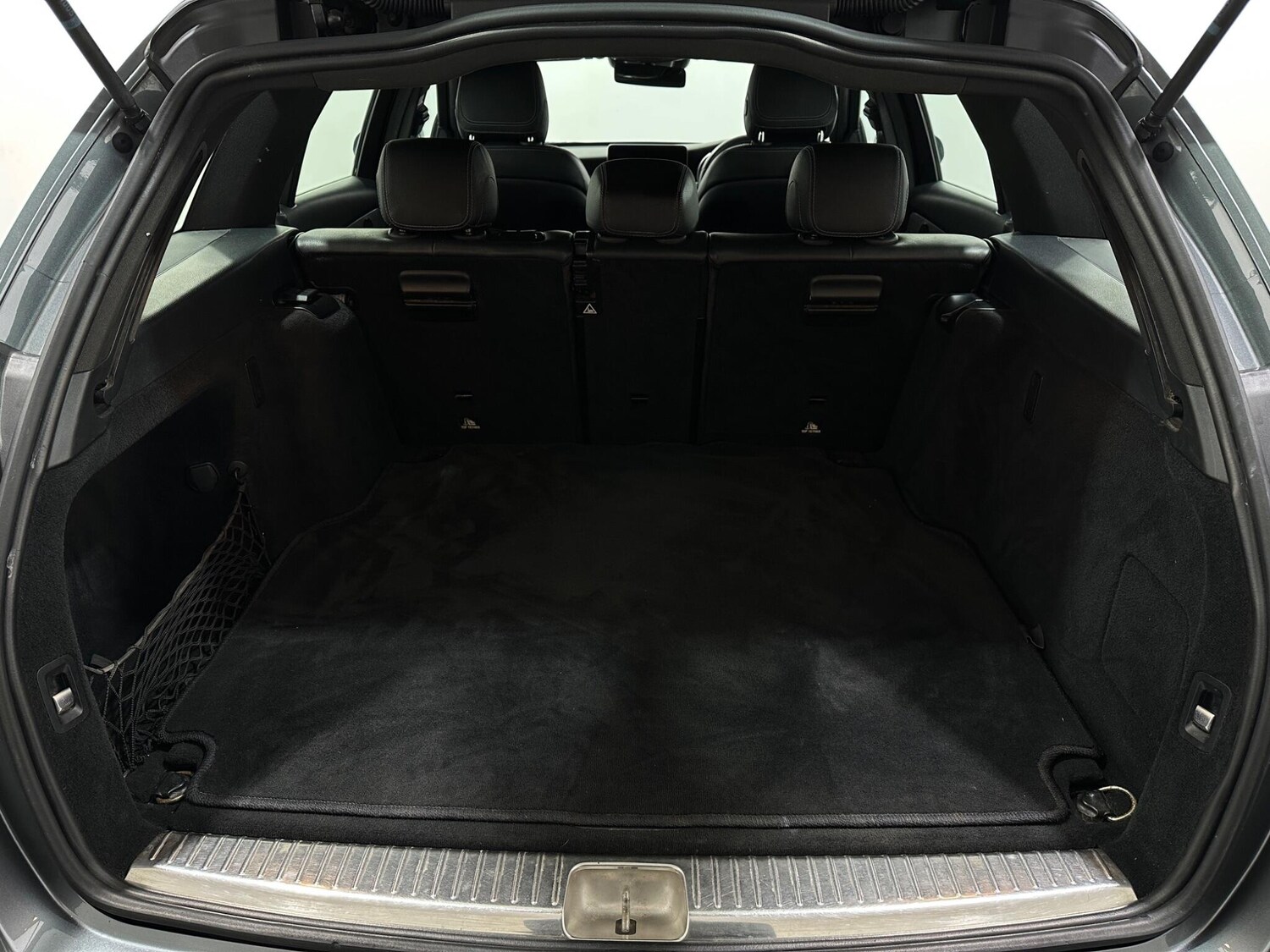 Used Mercedes-Benz C Class for sale - 77940579: Photo 50