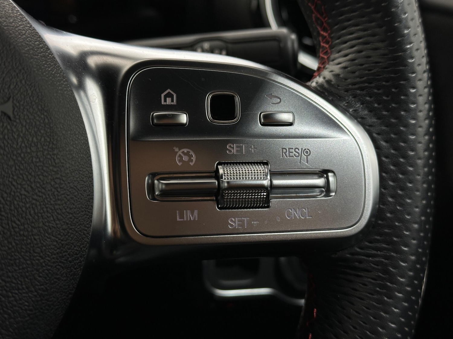 Used Mercedes-Benz A-Class 2019 for sale - 76878505: Photo 14