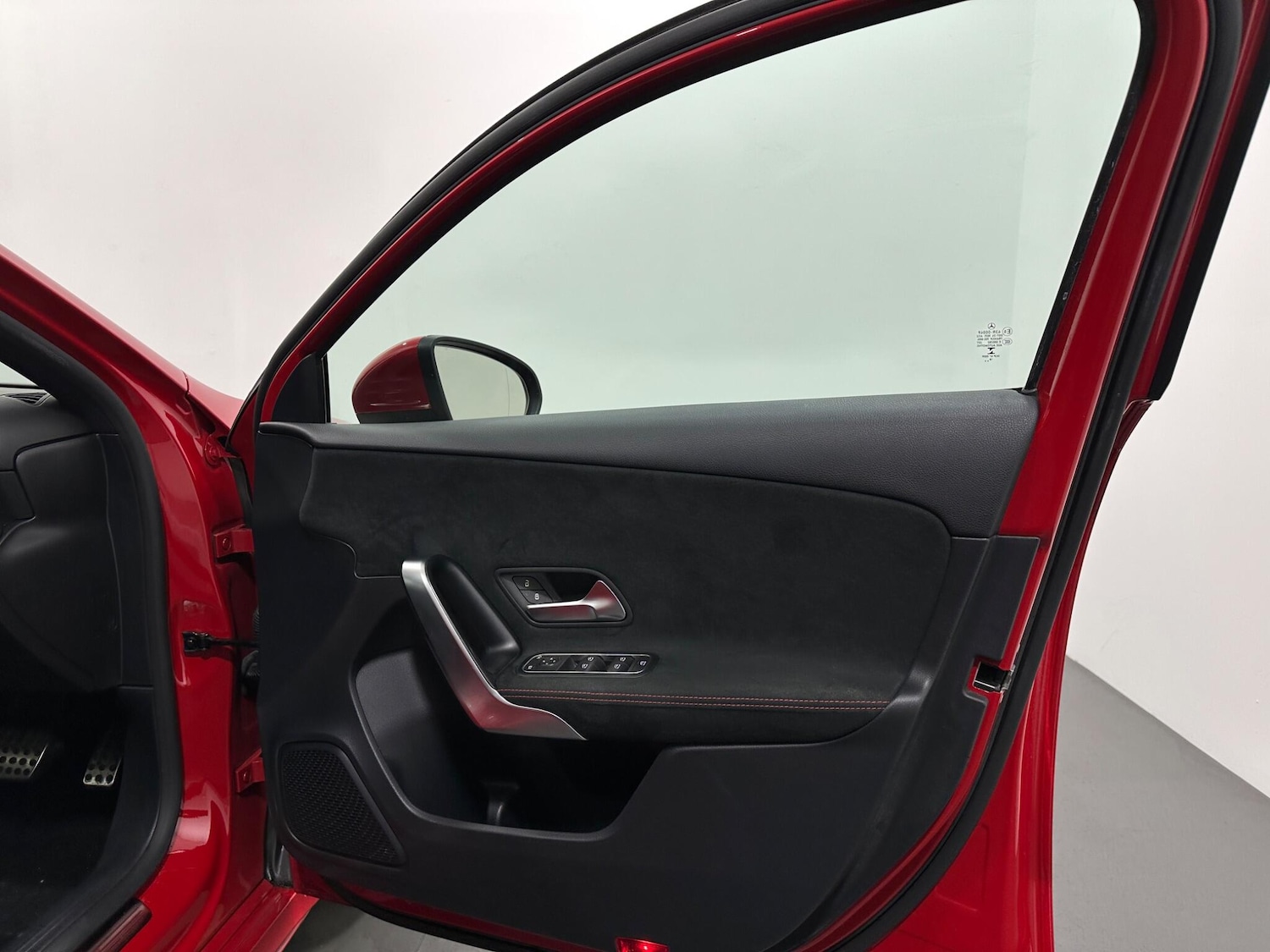 Used Mercedes-Benz A-Class 2019 for sale - 76878505: Photo 31