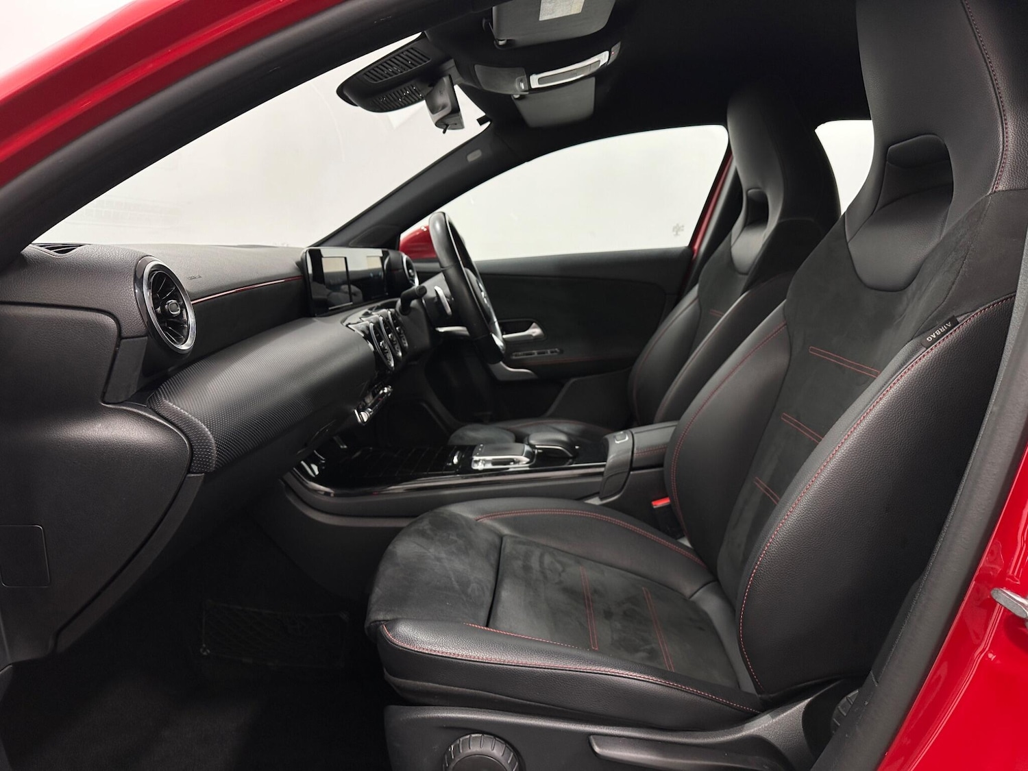 Used Mercedes-Benz A-Class 2019 for sale - 76878505: Photo 32