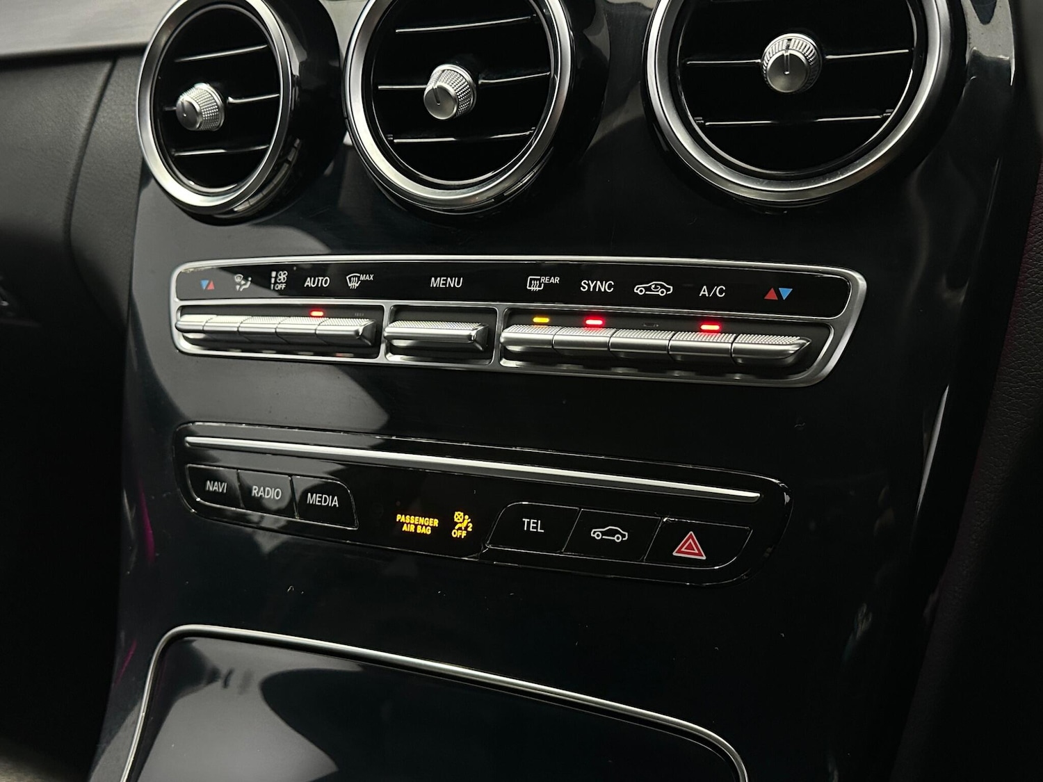 Used Mercedes-Benz C Class 2020 for sale - 77425257: Photo 23