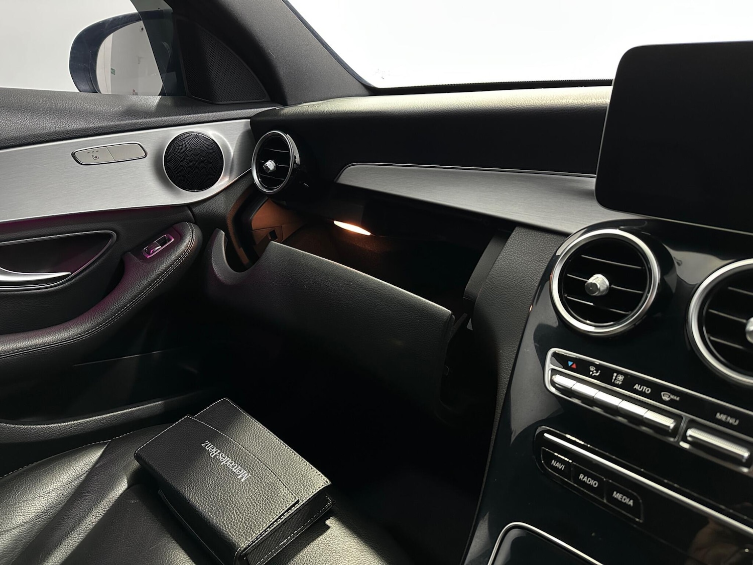 Used Mercedes-Benz C Class 2020 for sale - 77425257: Photo 30