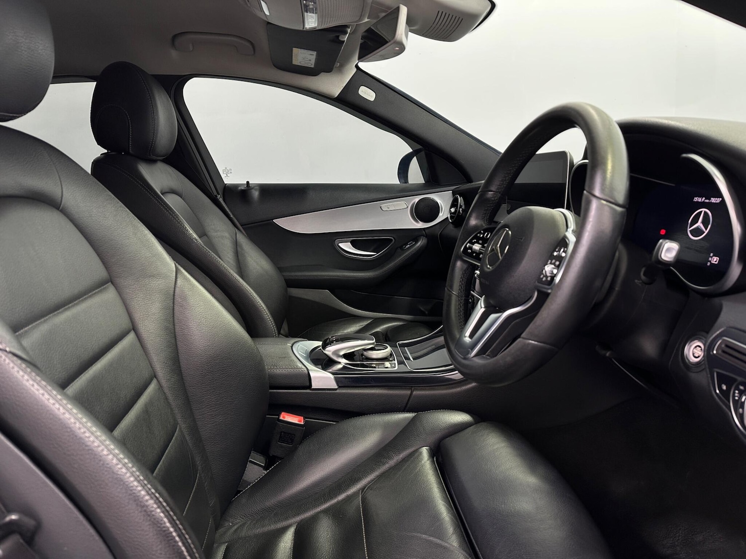 Used Mercedes-Benz C Class 2020 for sale - 77425257: Photo 34