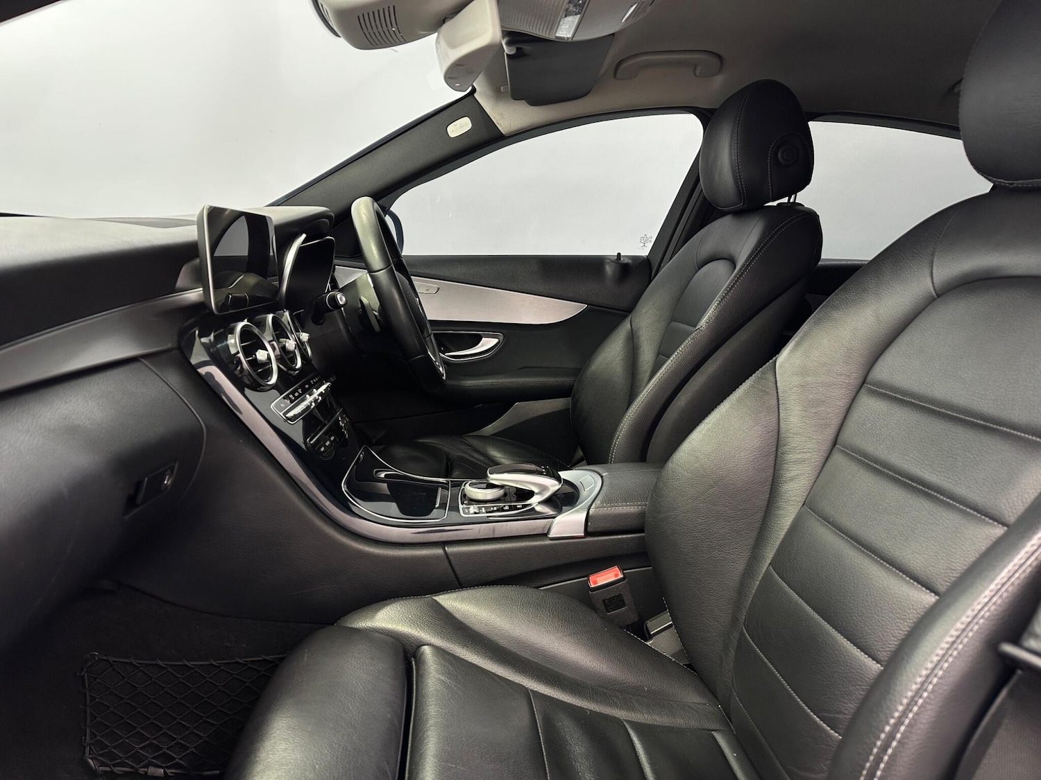 Used Mercedes-Benz C Class 2020 for sale - 77425257: Photo 37