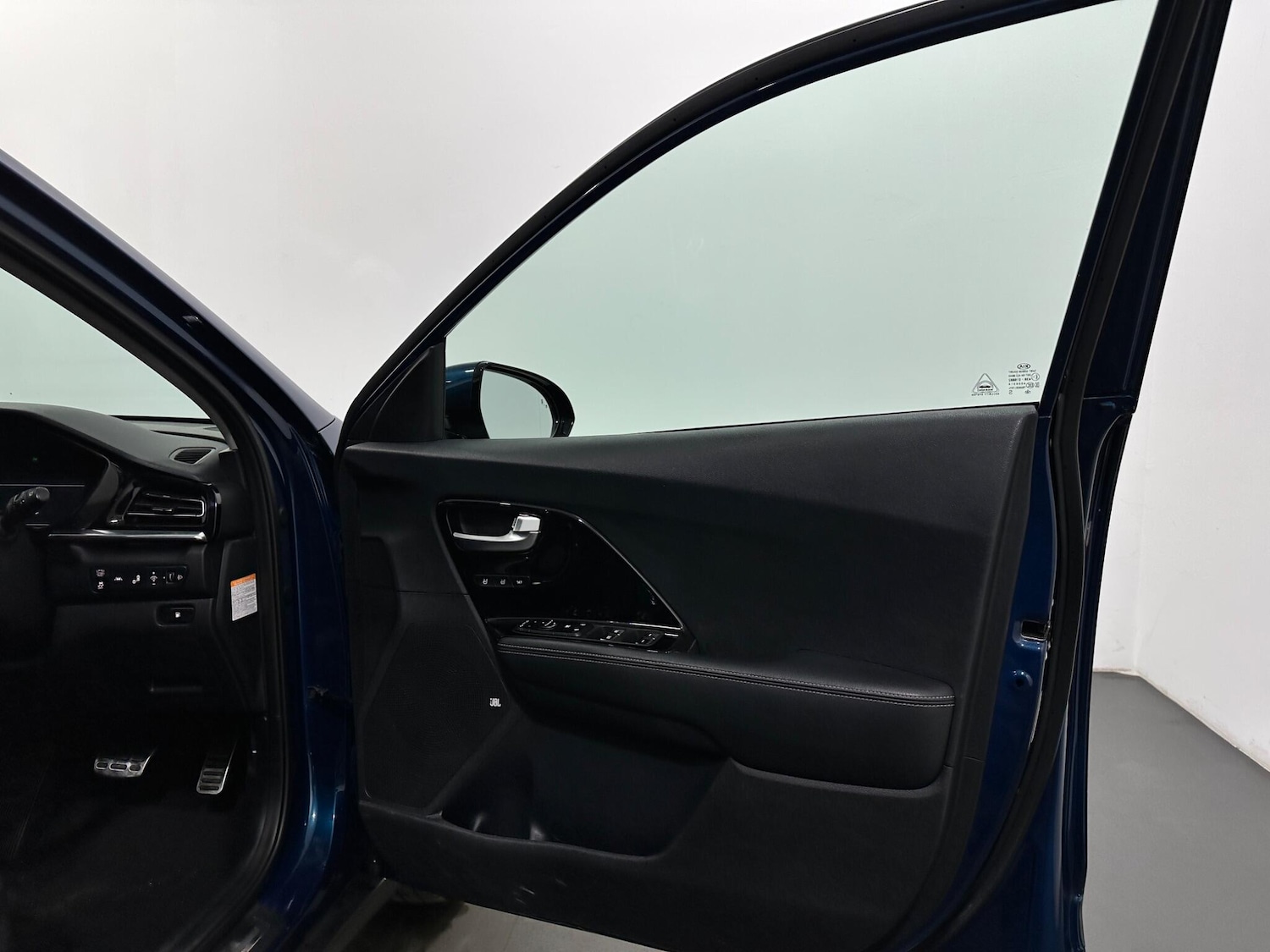 Used Kia Niro for sale - 77793324: Photo 34