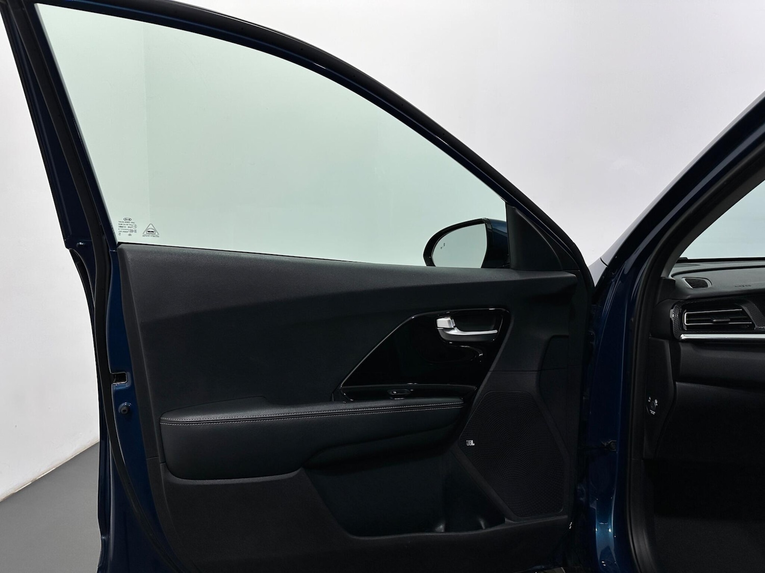 Used Kia Niro for sale - 77793324: Photo 38