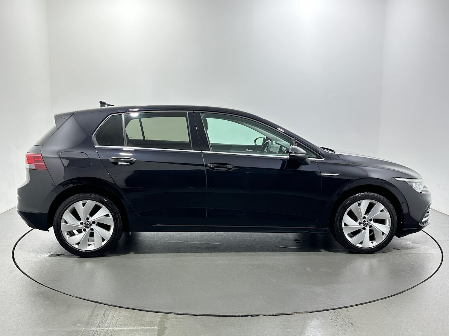 Used Volkswagen Golf 2021 for sale - 76878491: Photo 9