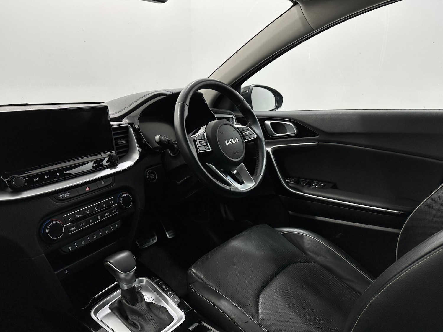 Used Kia XCeed 2021 for sale - 77400421: Photo 32