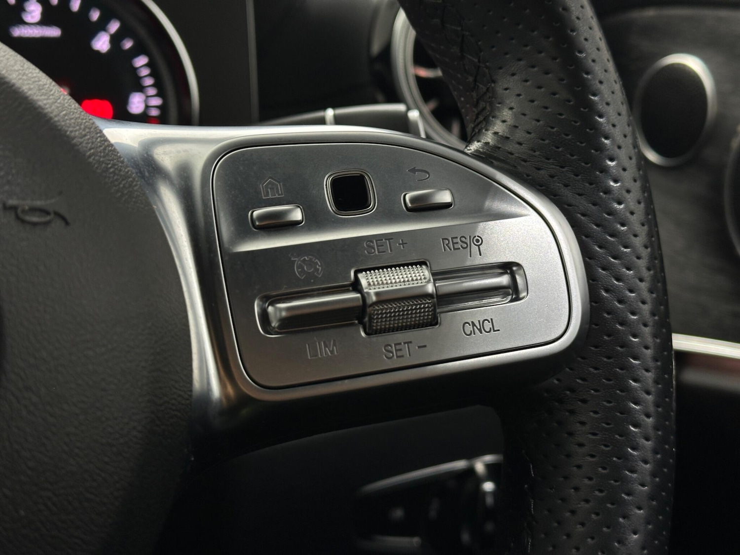 Used Mercedes-Benz E Class 2018 for sale - 77290648: Photo 14