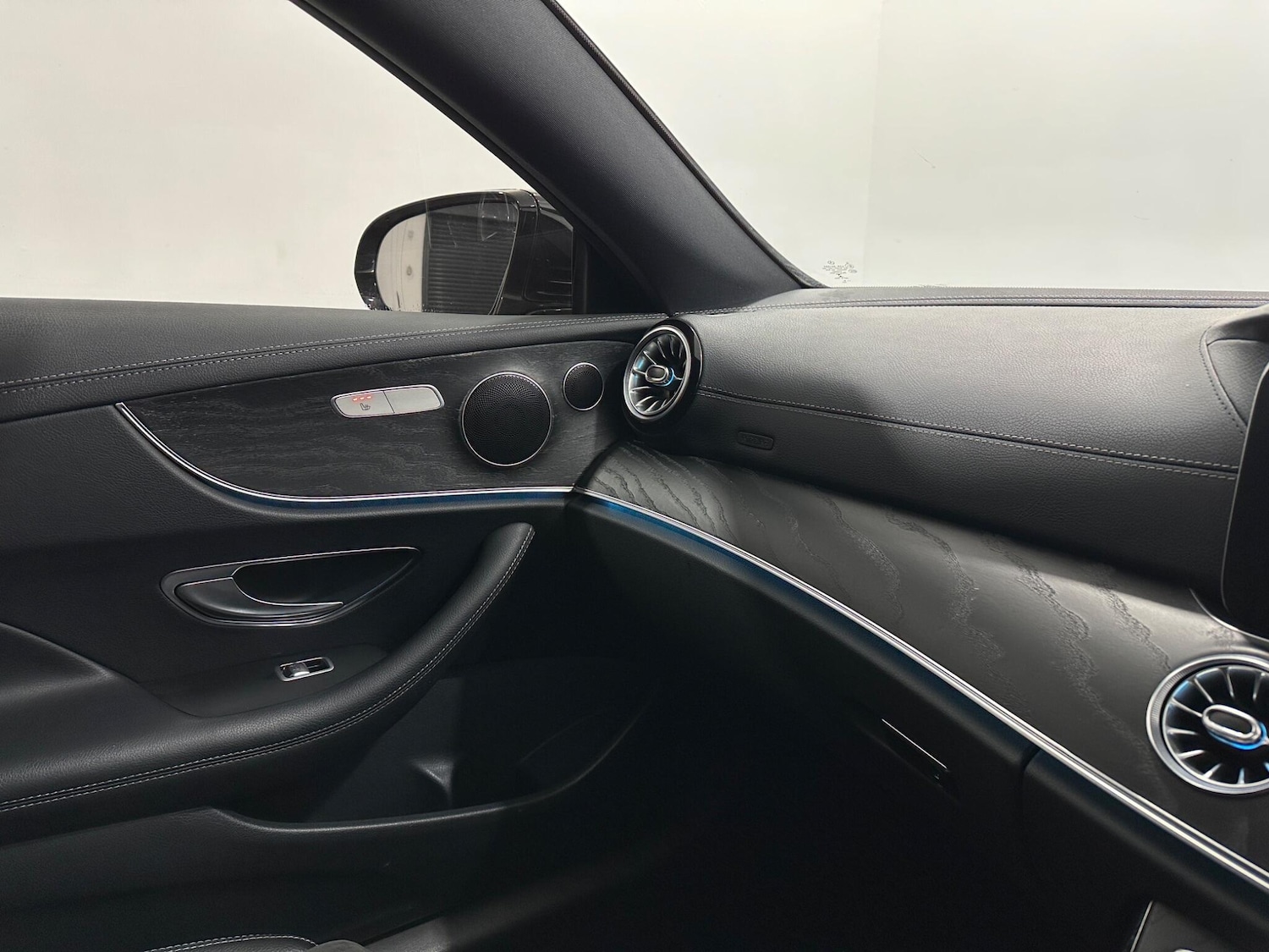 Used Mercedes-Benz E Class 2018 for sale - 77290648: Photo 26