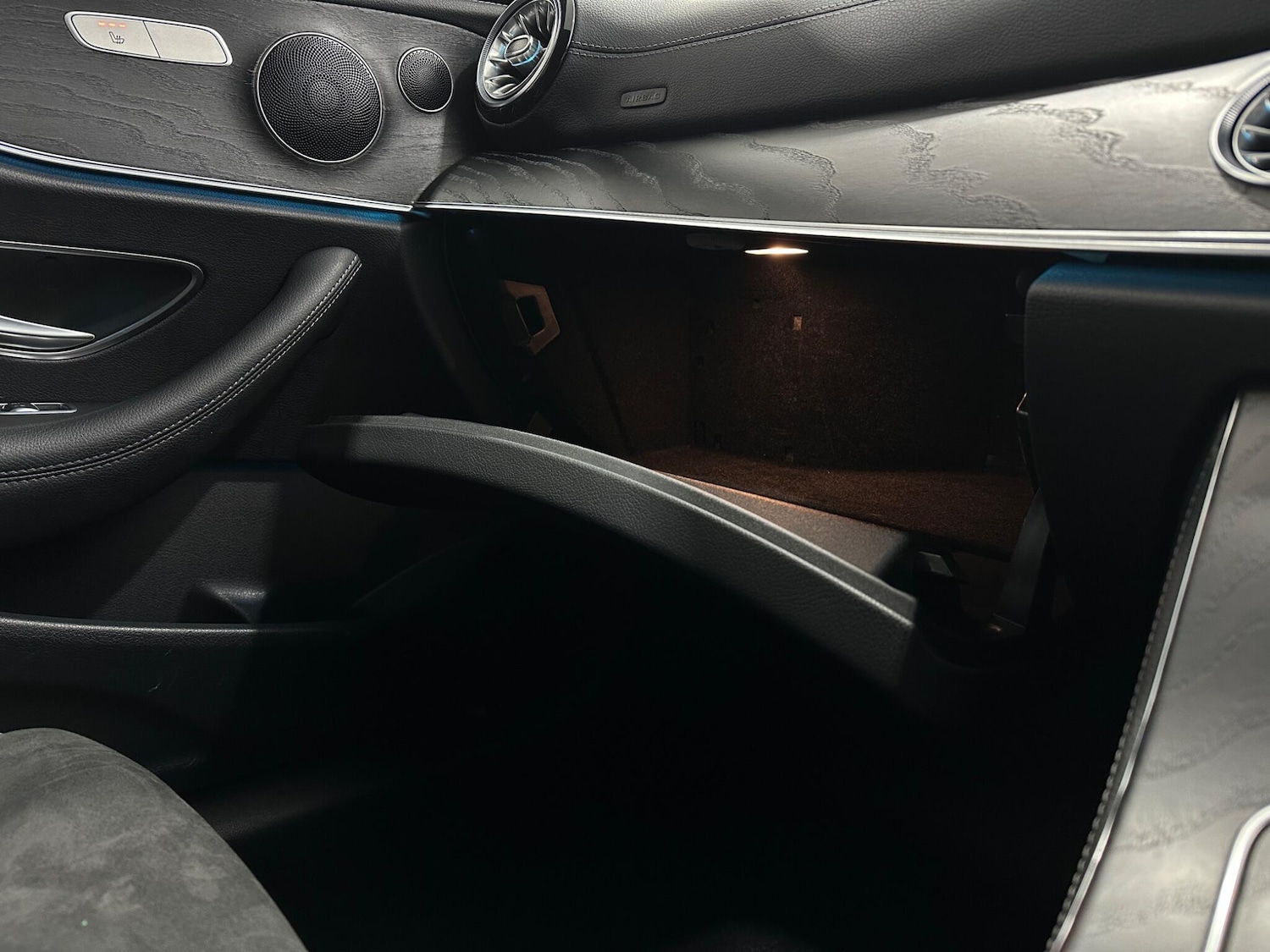 Used Mercedes-Benz E Class 2018 for sale - 77290648: Photo 27