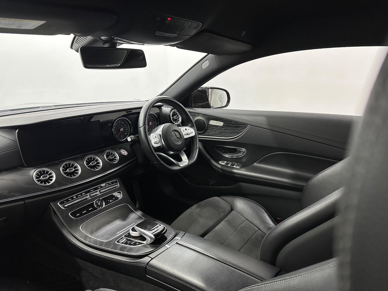 Used Mercedes-Benz E Class 2018 for sale - 77290648: Photo 29