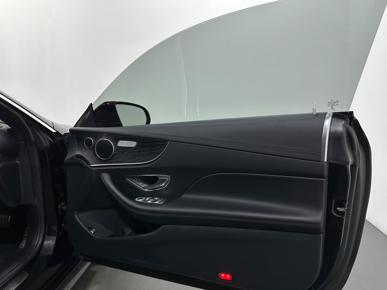 Used Mercedes-Benz E Class 2018 for sale - 77290648: Photo 33