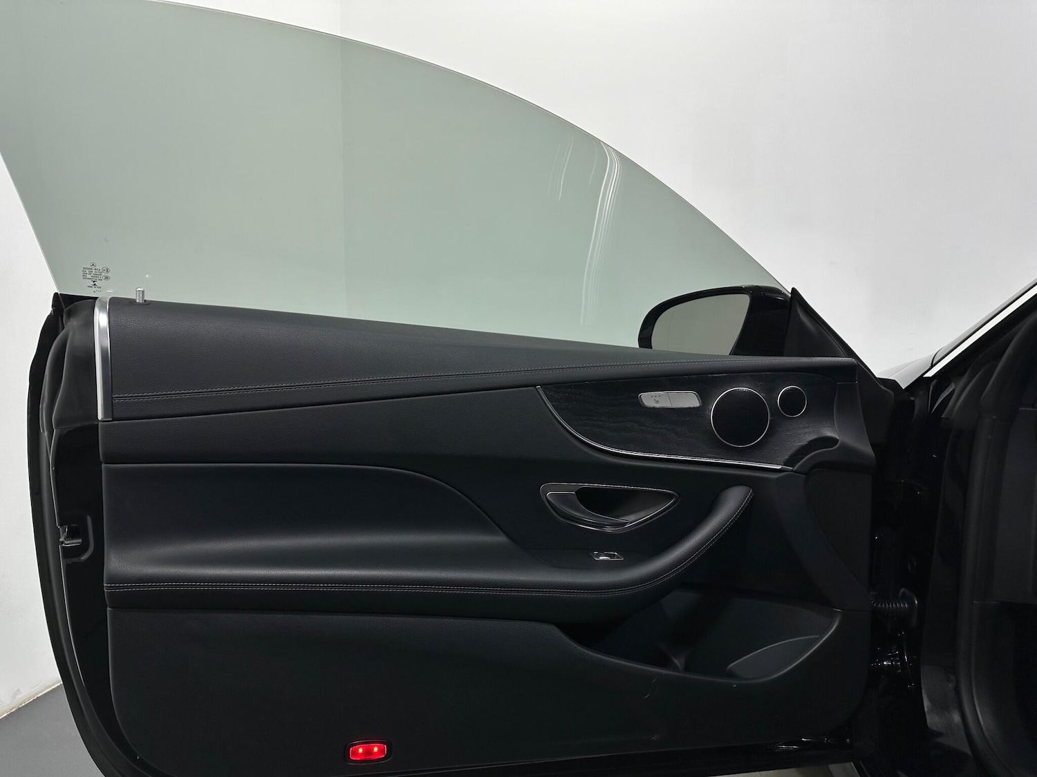 Used Mercedes-Benz E Class 2018 for sale - 77290648: Photo 37