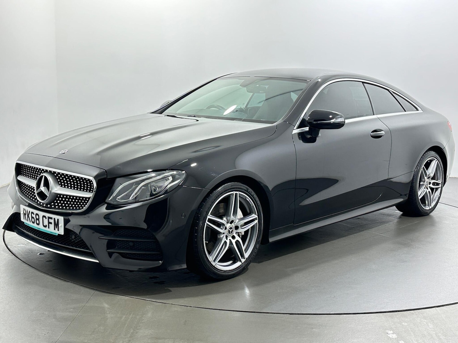 Used Mercedes-Benz E Class 2018 for sale - 77290648: Photo 4