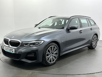 Used BMW 3 Series 2021 for sale - 76878848: Photo
